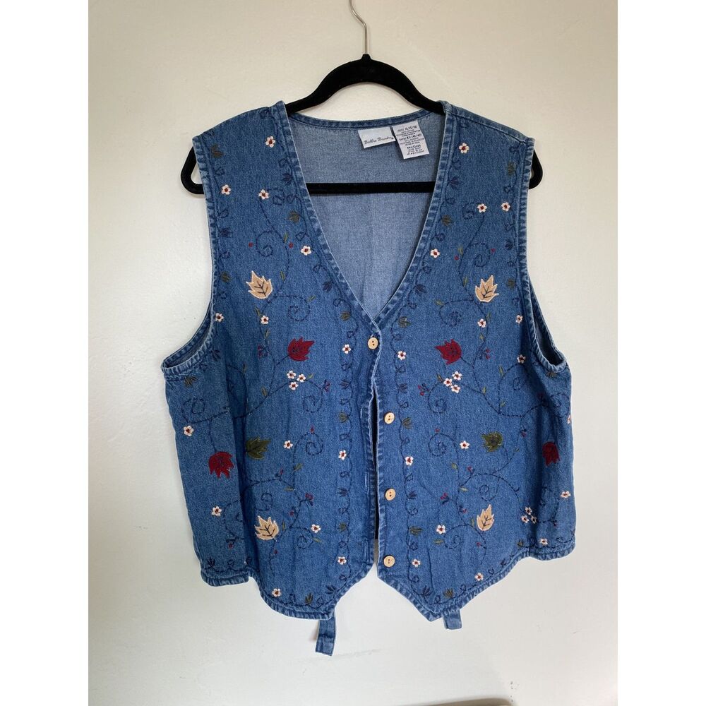 Vintage 90s Bobbie Brooks Embroidered Floral Denim Vest Wood Button Cottagecore